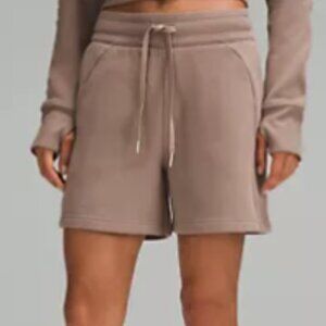 ULULEMON Scuba High-Rise Short 5" SIZE 6 TAUPETASTIC TAN BROWN NUDE